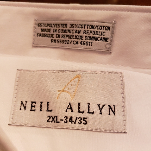 Neil Allyn Long sleeved Tux shirt - Picture 2 of 4